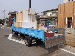 造作家具の搬入